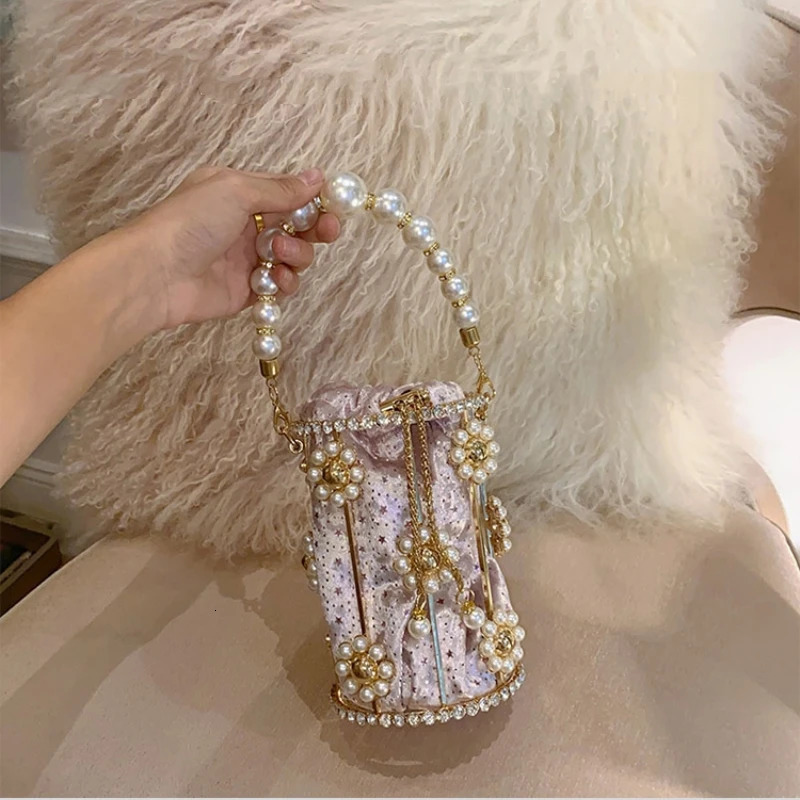 Metal Hollowed Out Rhinestone Basket Handbag Pearl Flowers Drawstring Chain Bucket Bag Beaded Handle Crossbody Evening Party Bag 250118