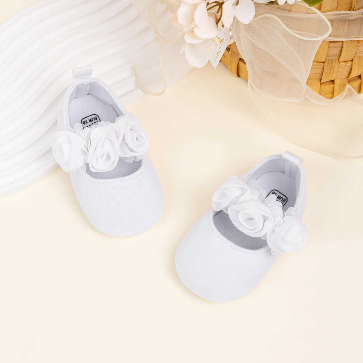 Meckior Baby Girl Shoes Infant Embroidered Sparkling Dress Shoes Soft Anti-slip Prewalkers Newborn Moccasins 12-colors X250129