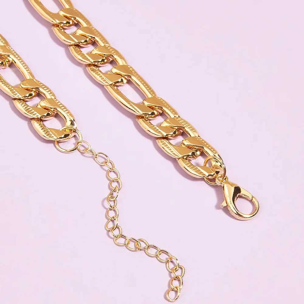 Pet Dog Chain Cuban Collar Walking Metal Chain Cuban Collar Pet Collar Safety Buckle Pet Cat Cuban Collar Jewelry Dog Accessories X250129
