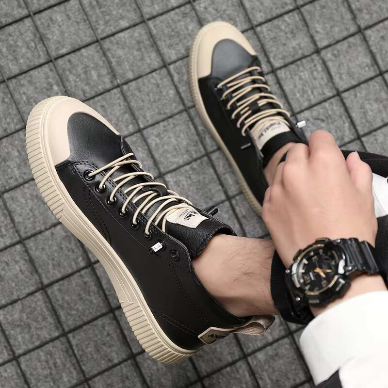 Men Causal Shoes for Spring Summer High Top Lace-up Sneakers Stylish Black White Male Footwear Soft Leather Anti-skid Design