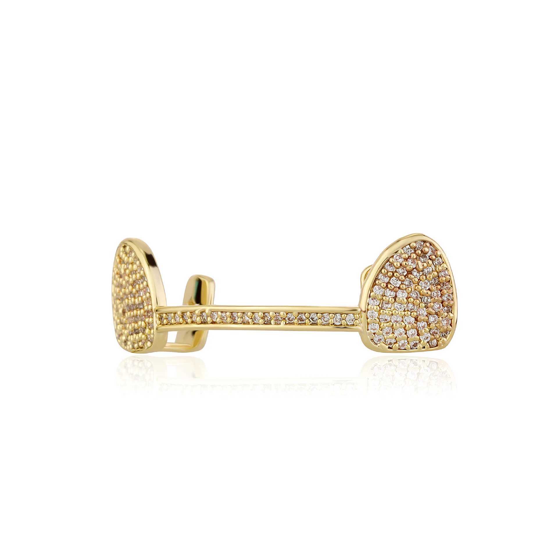 Hip Hop Golden CZ Teeth Grillz Caps Cubic Zircon Iced Out Micro Pave Charm Grills For Men Women Jewelry Cosplay XJ250114