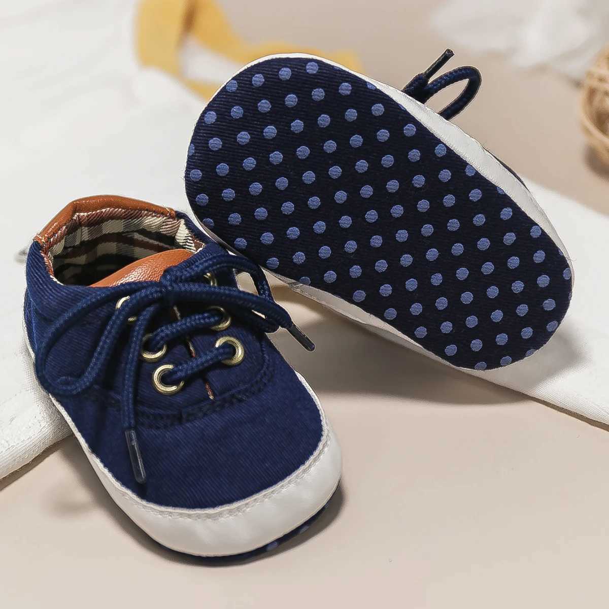 Meckior Baby Canvas Sneaker Baby Unisex Shoes Anti-slip Soft Newborn Classic Lace-up Leisure First Walkers Infant Crib Boy Shoes X250129
