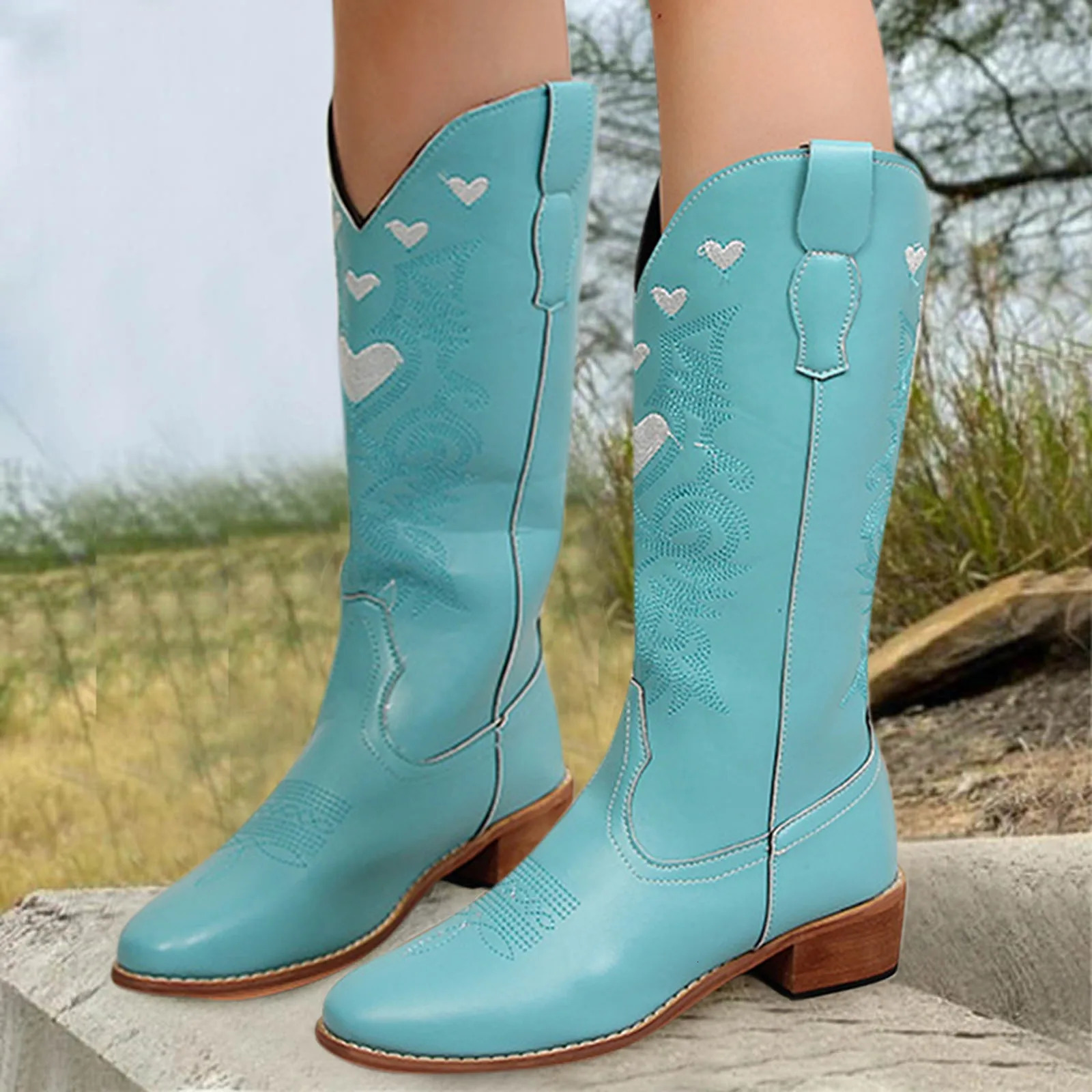 Pure Embroidered Thick Boots Style Fashion Love Womens Ethnic Color Bottom womens boots Rain Mid Calf 250117