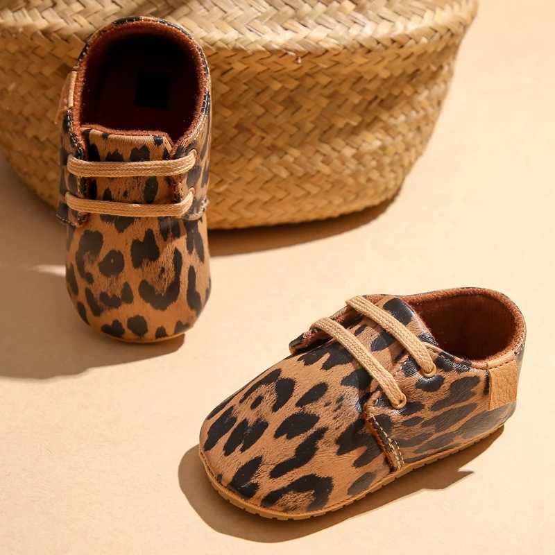 Lets Make 1pc Classic Baby Shoes PU Leather Boys Girls Baby Walking Shoes Pre-Walkers Anti-slip Infant Newborn Moccasins X250129