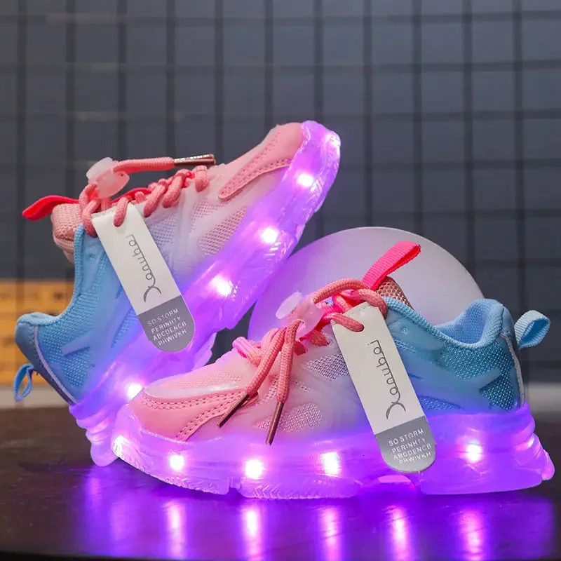 USB charging childrens sports shoes light up casual running shoes for boys and girls walking sports shoes LED flashing breathable luminous shoes 25011