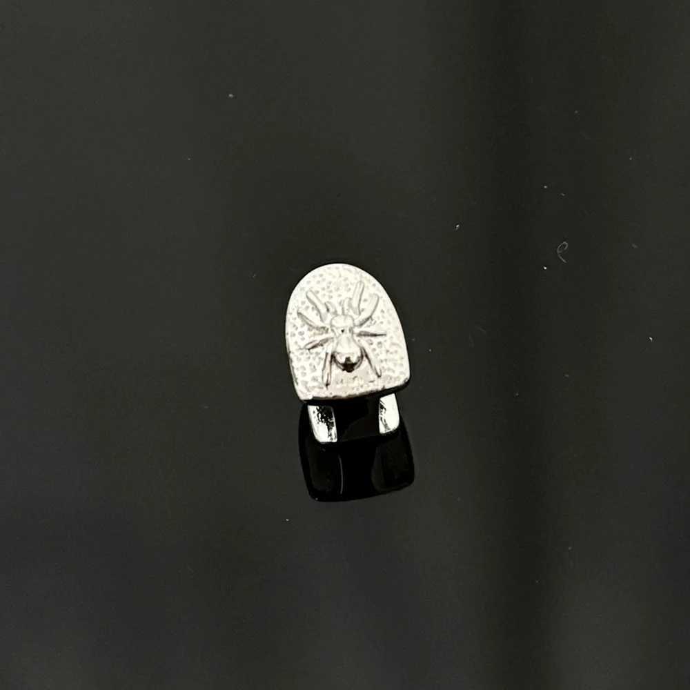 RACHELZ Hip Hop Niche Single Bee Spider Tooth Caps Braces For Women Men Couple Jewelry Trend Glossy Mouth Teeth GrillzXJ250114