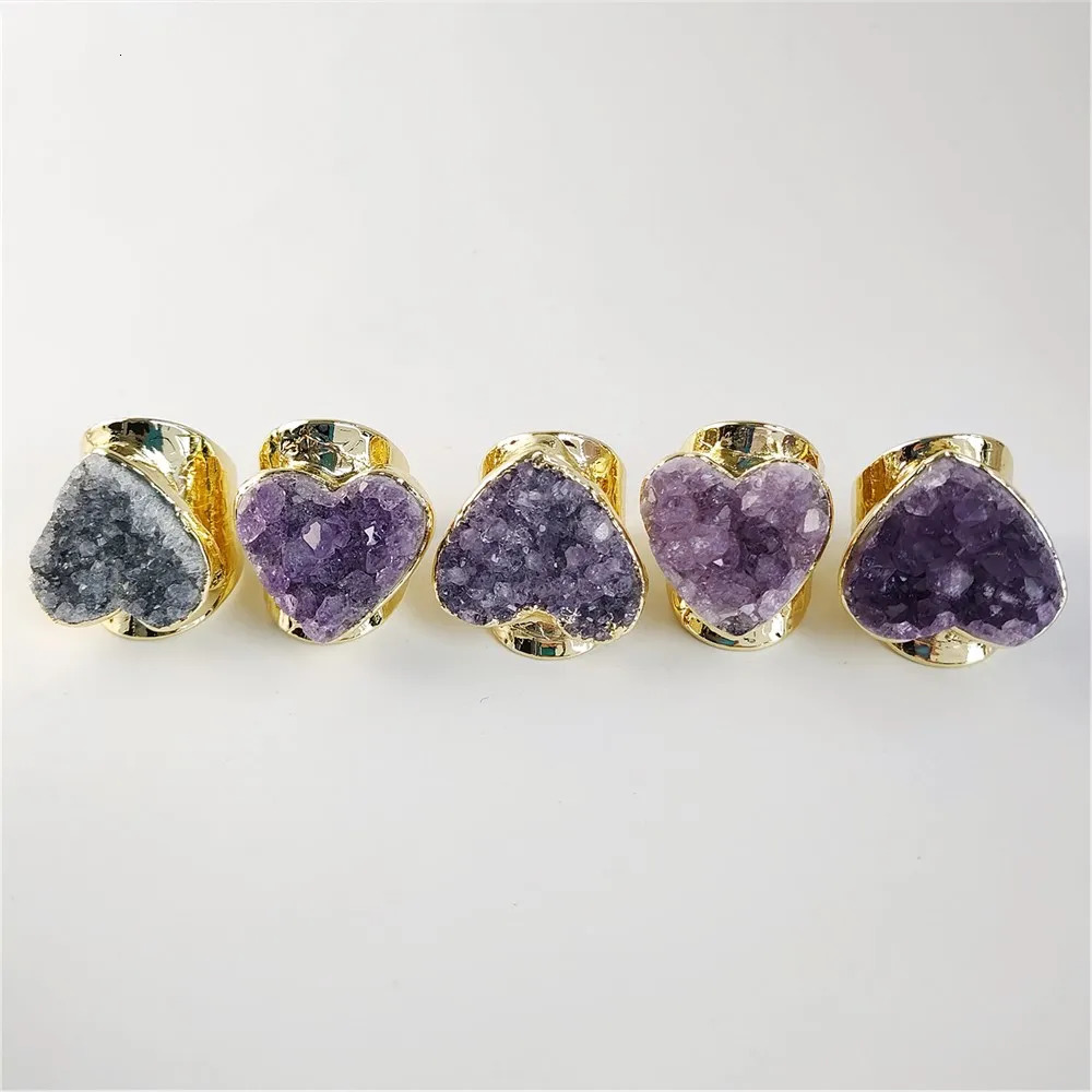 FUWO Wholesale Natural Amethysts Cluster Cuff RingsAmazing Heart Shaped Golden Plated Brass Jewelry For Women 5Pcs/Lot RG001G 250121