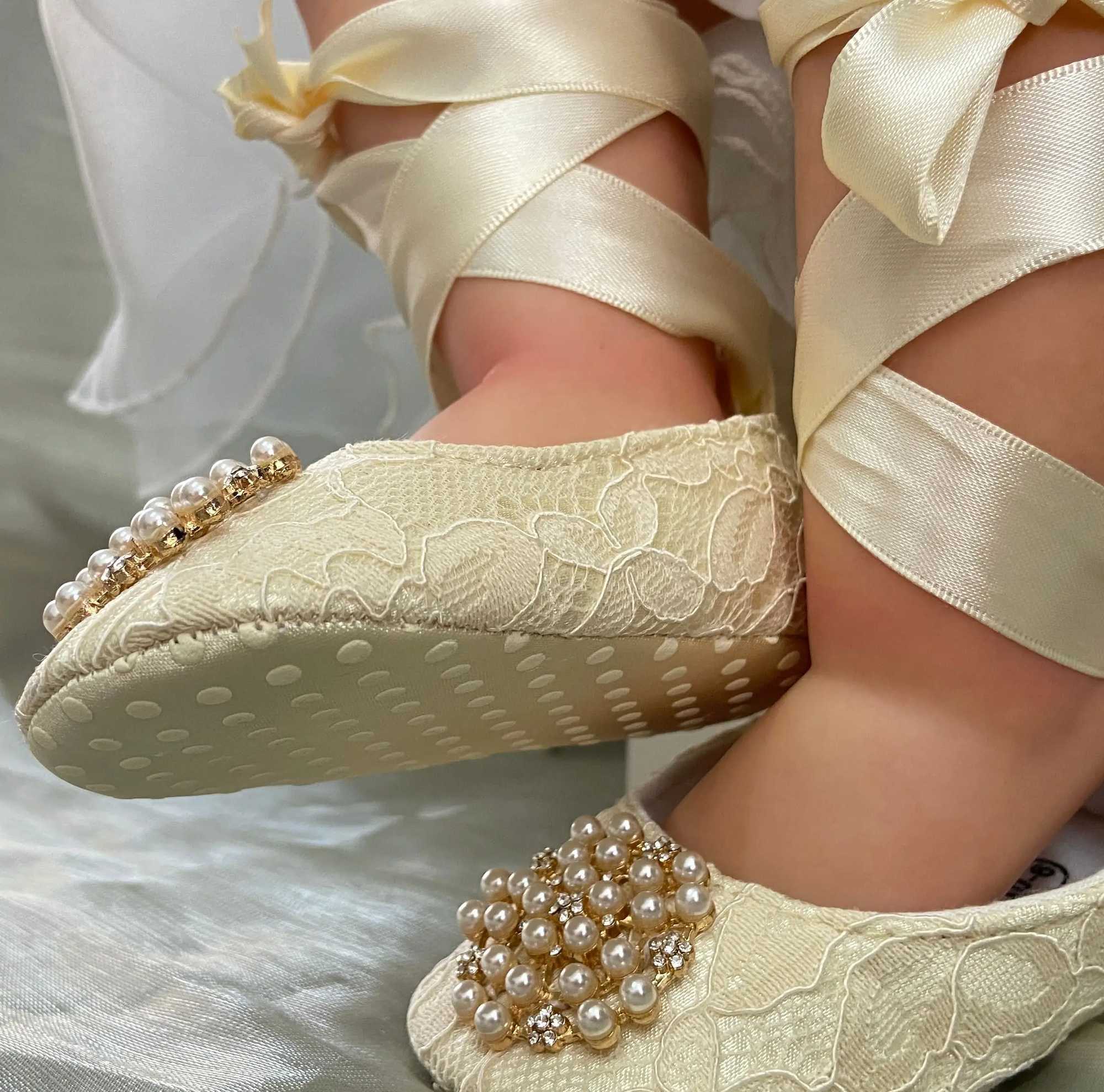 Ivory Lace Baptist Girls Shoes Photography Flower Baby Sparkling Pearl Christmas Shoes Soft and Comfortable Baby Shoes X250129