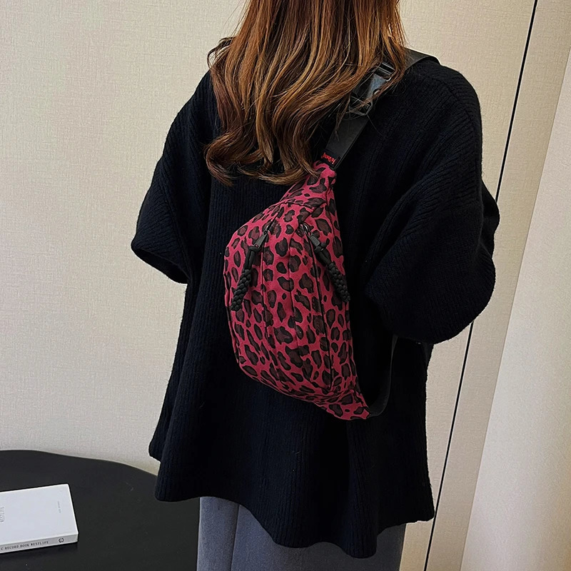 Fashion Leopard Print Waist Bag Street Trend Fanny Pack Woman Chest Pack Belt Bag Lady Shoulder Crossbody Bags 250122