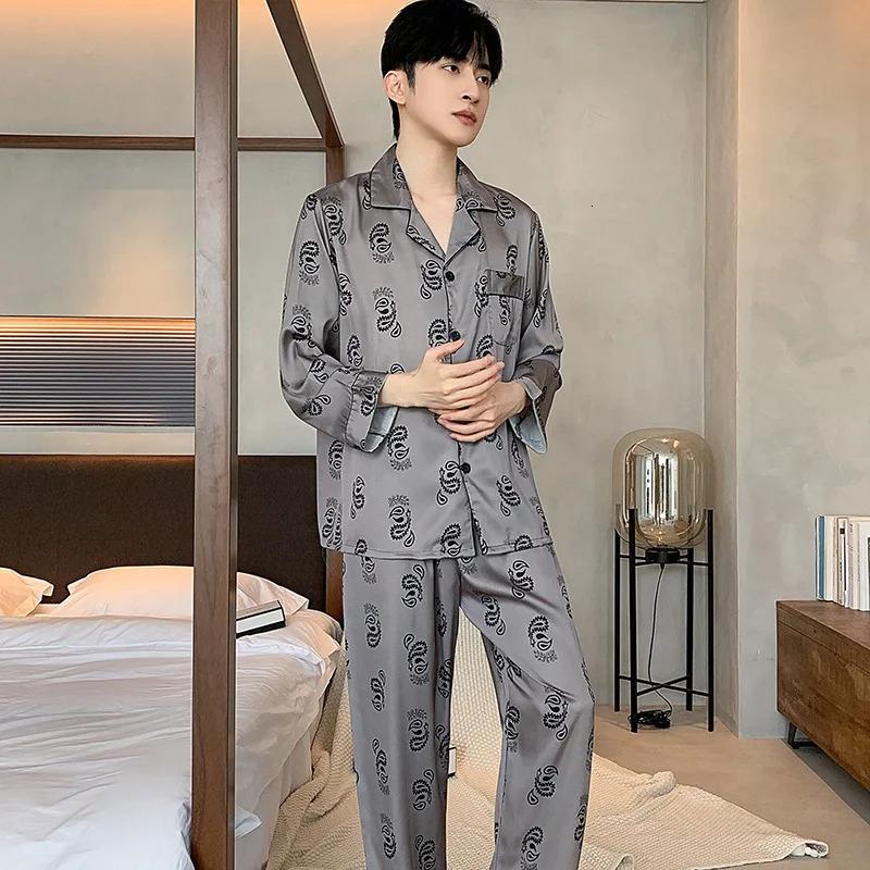 High Quality Satin Pajamas Suit Men Spring Autumn Ice Silk Long Sleeve Sleepwear Set Summer Comfy Classic Nightcloth Male 250122