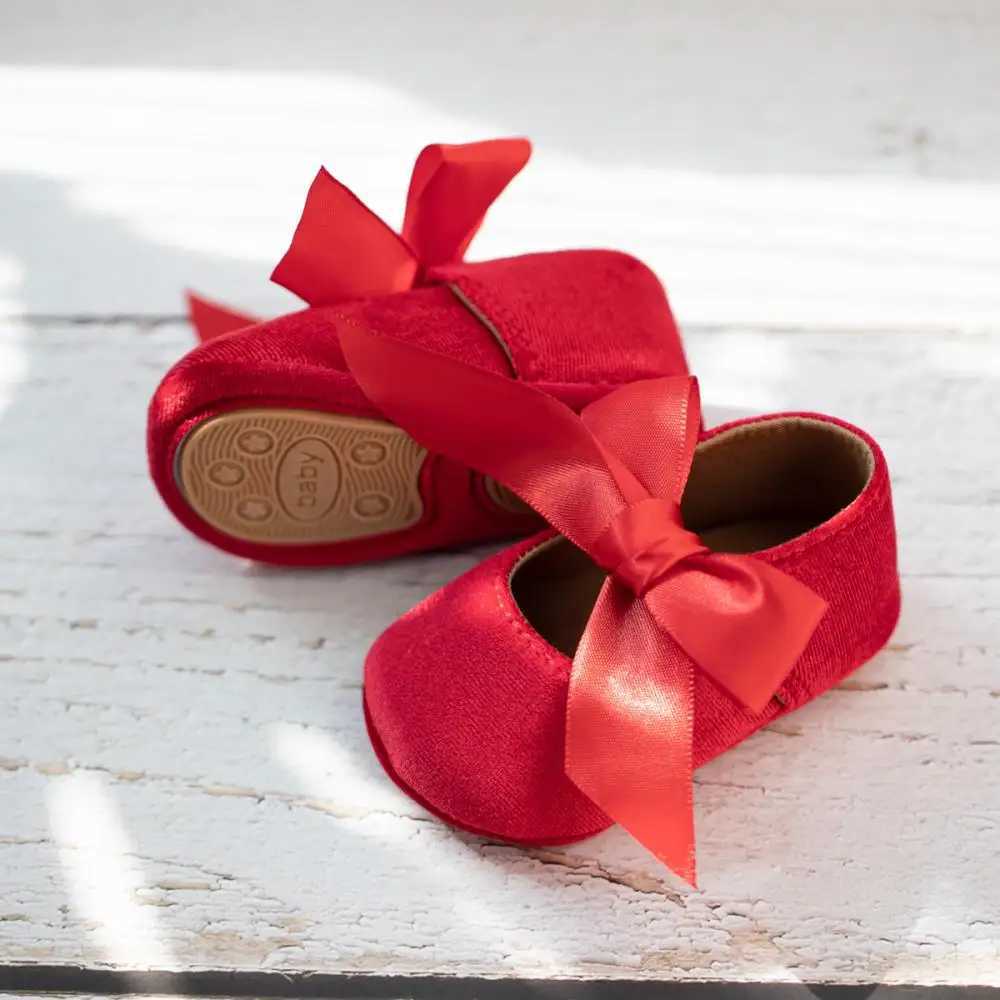 Meckior Baby Girl Shoes Cute Baby Sweet Princess Style Anti-Slip Bed Shoes Newborn Christmas Red Toddler Shoes New Years X250129