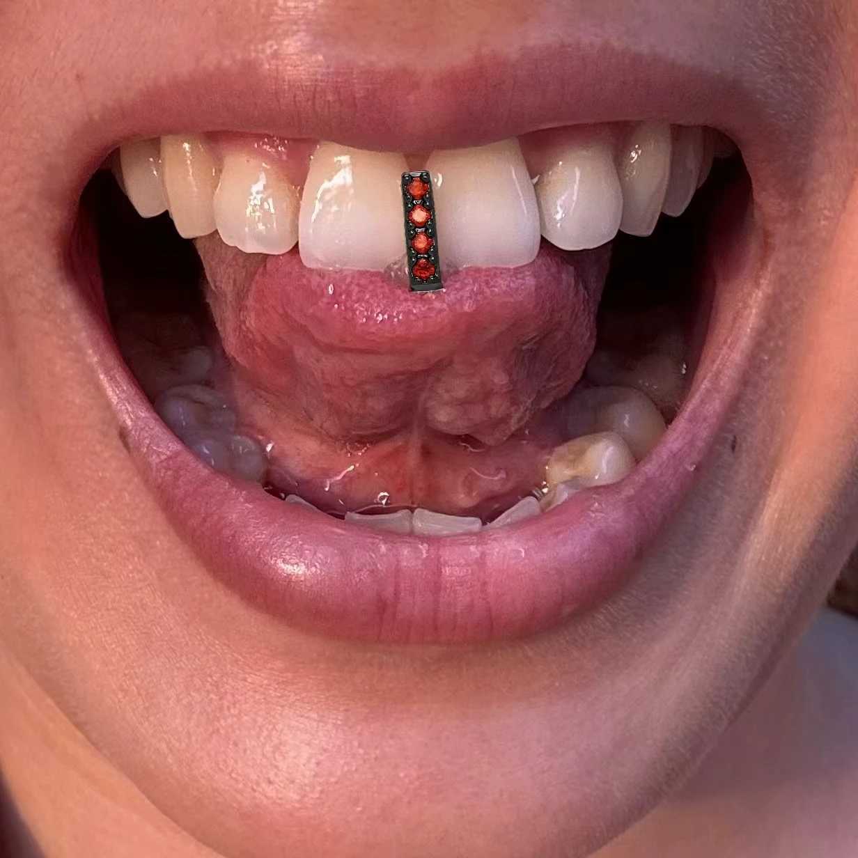 RACHELZ Y2K Gothic Flame Heart Zircon Teeth Grillz Black Color Hollow CZ Stone Tooth Caps For Women Men Jewelry Halloween GiftXJ250114