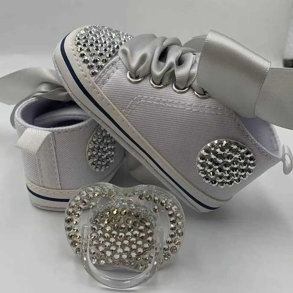 Preschool shoes canvas sports shoes newborn boys and girls rhinestone sparkling diamond baby shoes X250129