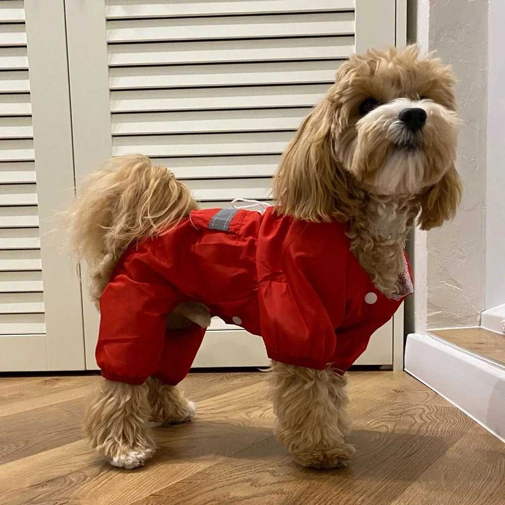 Dogs Raincoat Adjustable Puppy Dog Raincoat Waterproof 4 Legs Raincoat for Small Dogs Outdoor Pet Poncho with Reflective StrapXJ250121
