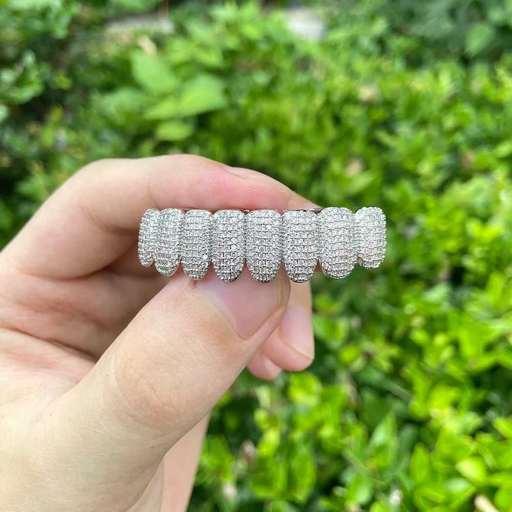 RACHELZ Punk Iced Out CZ Stone Teeth Grillz Hip Hop Silver Color Zircon Tooth Caps Decor For Men Women Dental Grills JewelryXJ250114