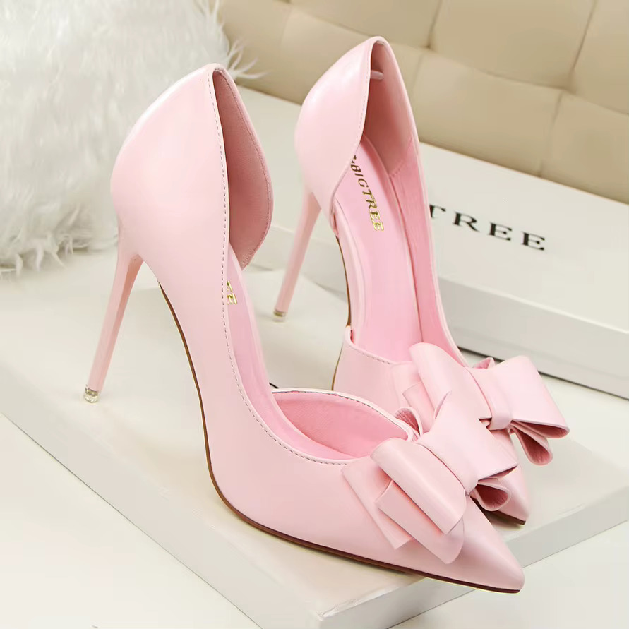 Women 7.5Cm 10Cm High Leather Pumps Scarpins Sweet Cute Bow Low Heels Lady Fetish Wedding Bridal Pink Yellow Blue Shoes