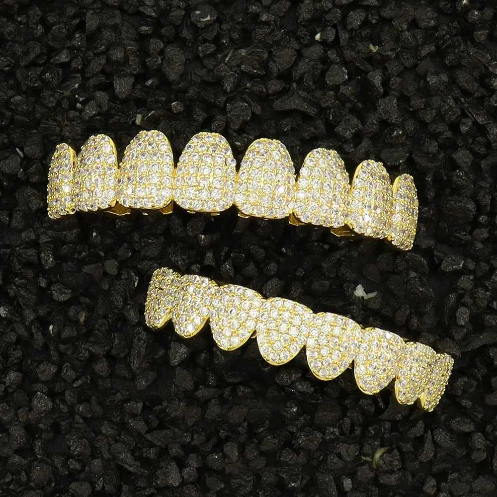 Hip Hop Full Iced Out CZ Stones Teeth Grillz Caps Cubic Zircon Top Bottom Charm Grills Set For Men Women Jewelry GiftXJ250114