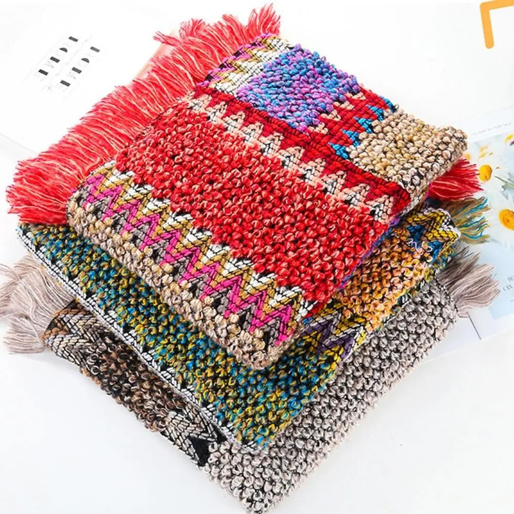 Fashion Mongolian Poncho Womens Ethnic Style Knitted Cape Pullover Tassel Shawl Coat Overlays Knitting Wraps 250120