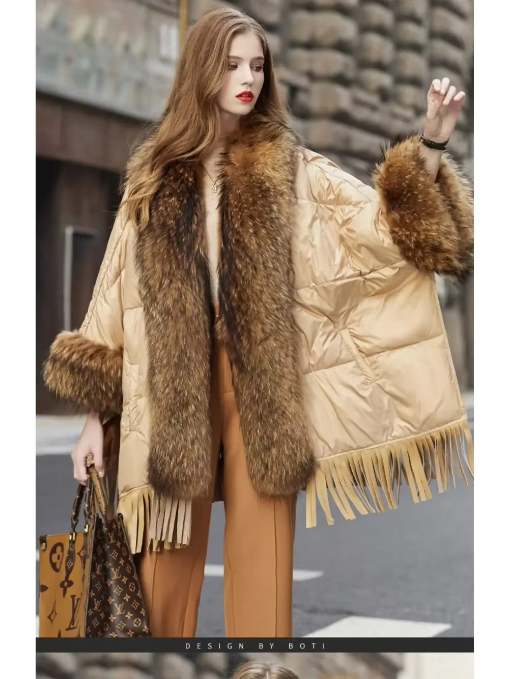 2024 European Trend America Winter Jacket Women Real Raccoon Fur Streetwear Fashion Cloak Duck Down Coat