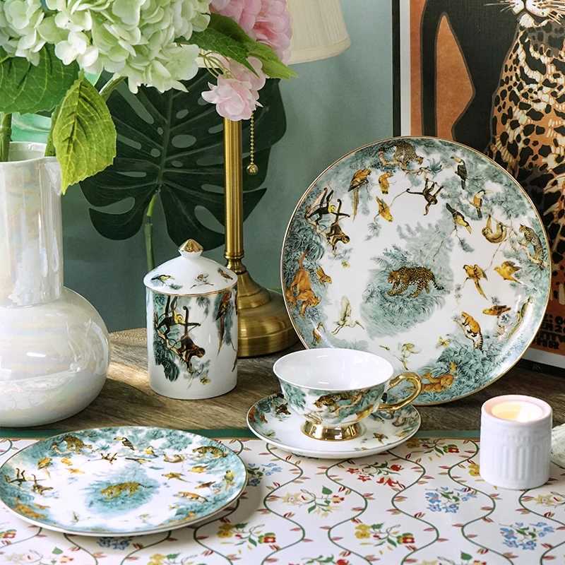 Bone China Dinner Plates X250129 S2566 12110 New Style Animal Tableware Plate Forest Leopard Dishes And Sets