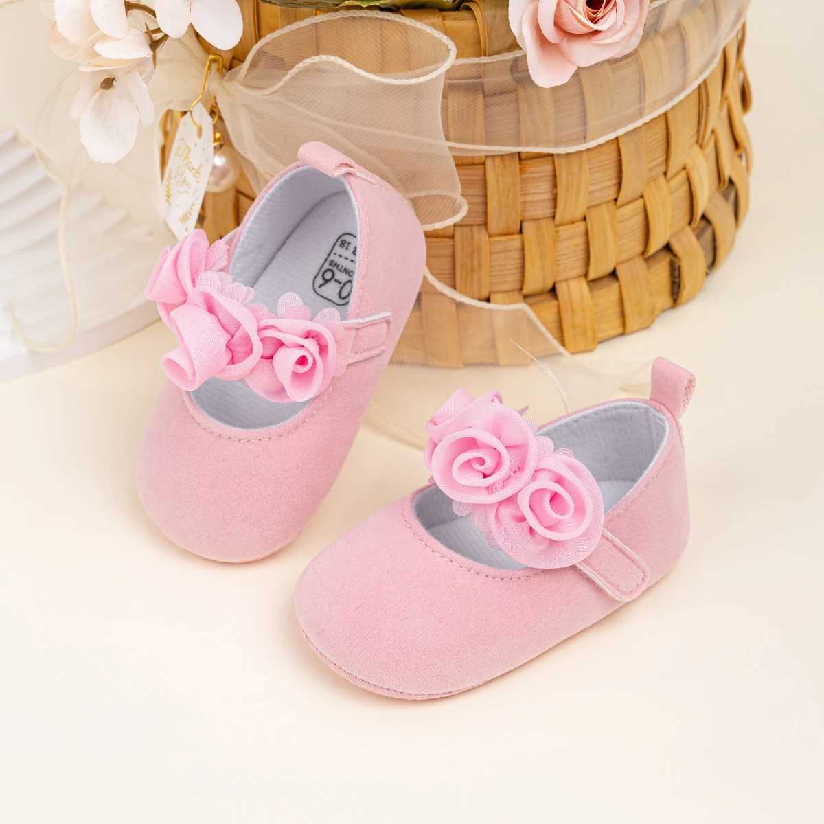 Meckior Baby Girl Shoes Infant Embroidered Sparkling Dress Shoes Soft Anti-slip Prewalkers Newborn Moccasins 12-colors X250129