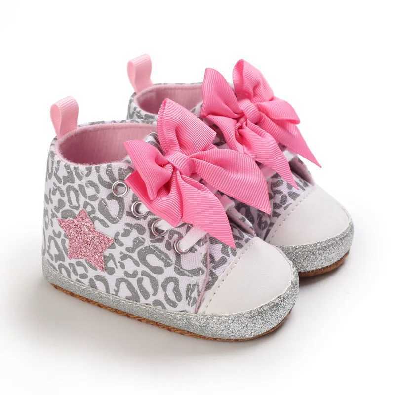 Newborn Baby Boys Girls High Tops Star Sneakers Soft Anti-Slip Sole Moccasins Infant Newborn Toddler First Walking Crib Shoes X250129