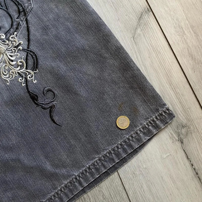 Y2K fashion trend letter embroidered pocket denim shorts women Harajuku retro casual clown high waist wide leg shorts 250110