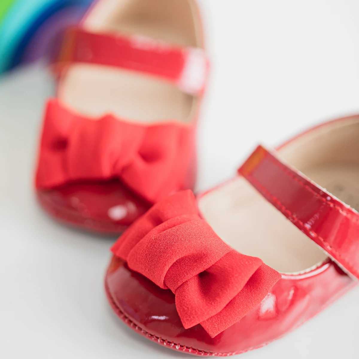 Meckior Baby Girl Shoes Cute Baby Sweet Princess Style Anti-Slip Bed Shoes Newborn Christmas Red Toddler Shoes New Years X250129