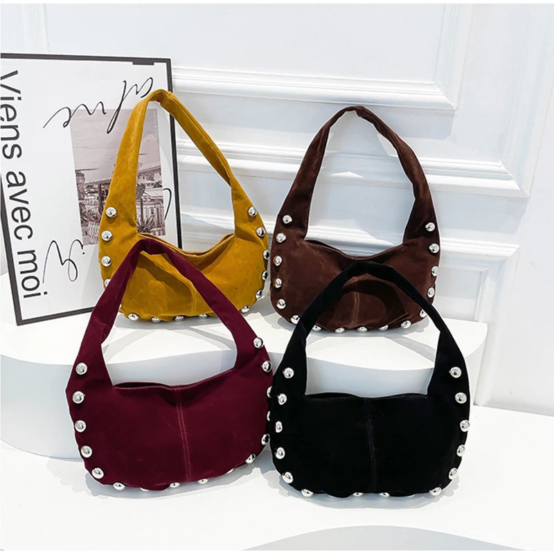 Vintage silver rivet suede shoulder bag winter suede handbag Versatile Creative Personality Underarm bag 250109