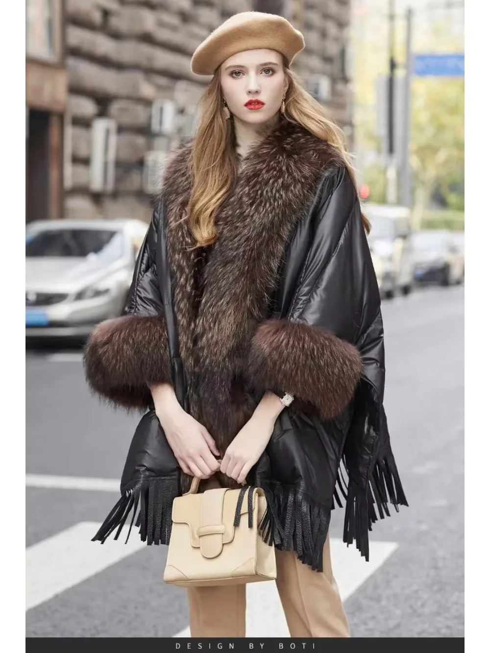 2024 European White Goose Down Coat Trend American Women Winter Jacket Real Raccoon Fur Streetwear Fashion Cloak
