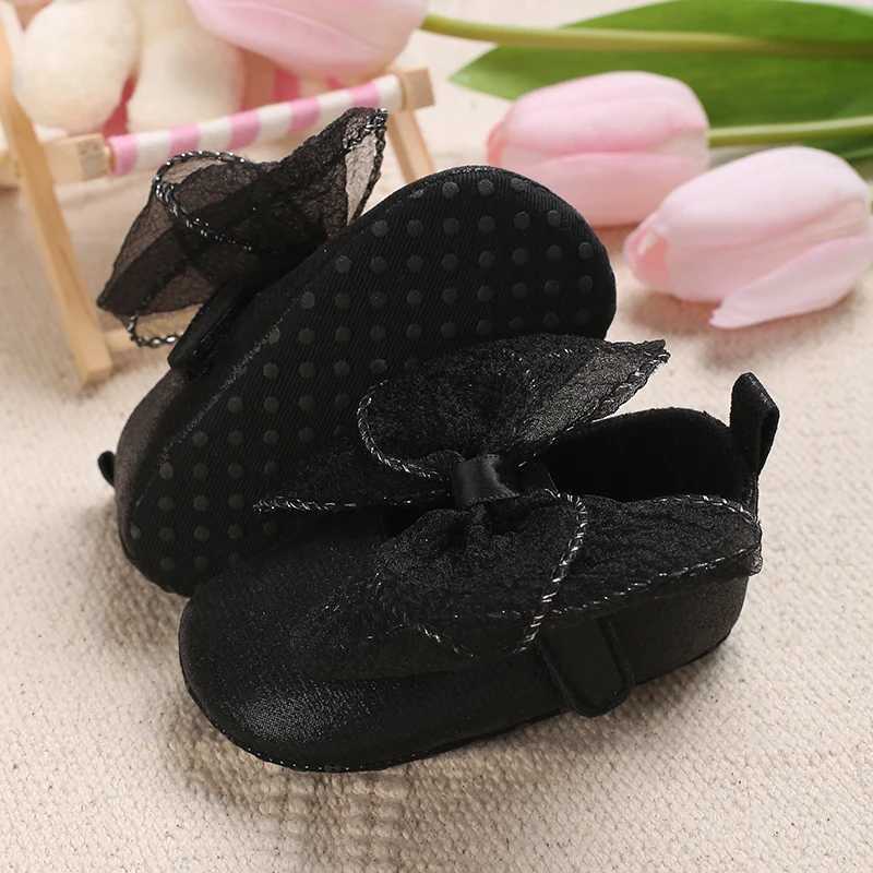 Soft Cotton Lace Baby Girl Princess Shoes 2023 Newborn Moccasins Shoes Cotton Sole Prewalker Anti slip Toddler Step X250129