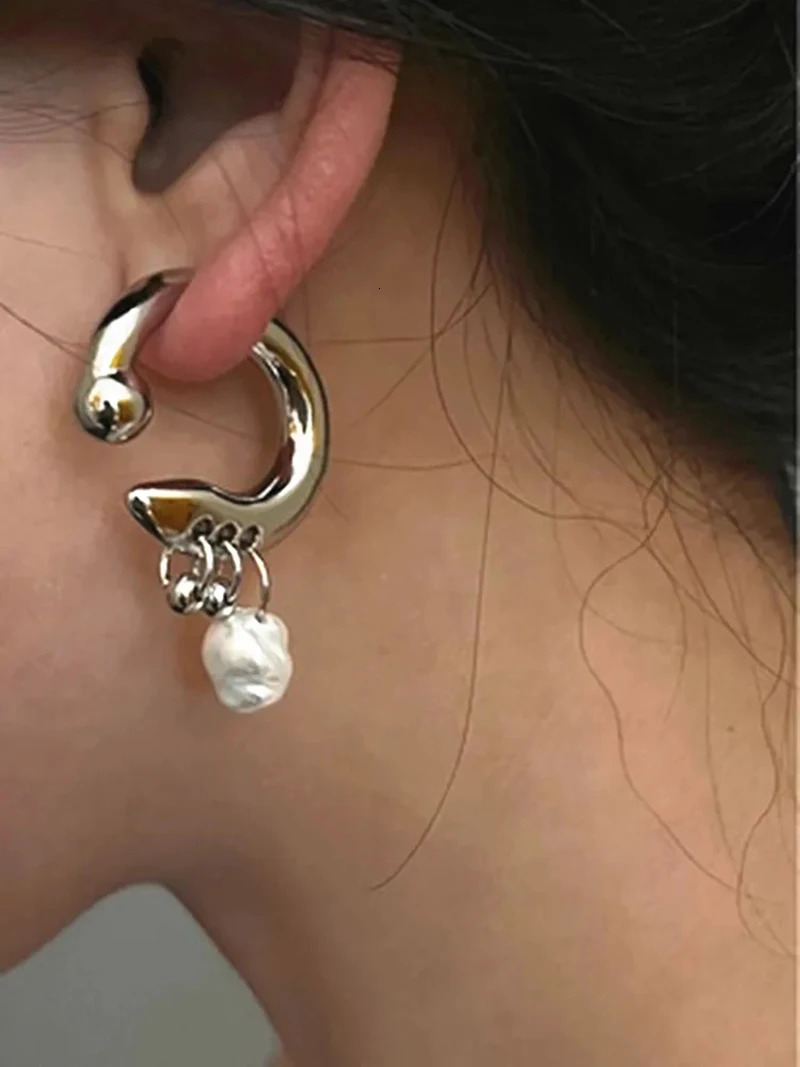 Trend Punk n Pearl Pendant Earrings for Women Men 2025 Before After Detachable Wearing Dangle Earring Fashion Jewelry Gift 250120