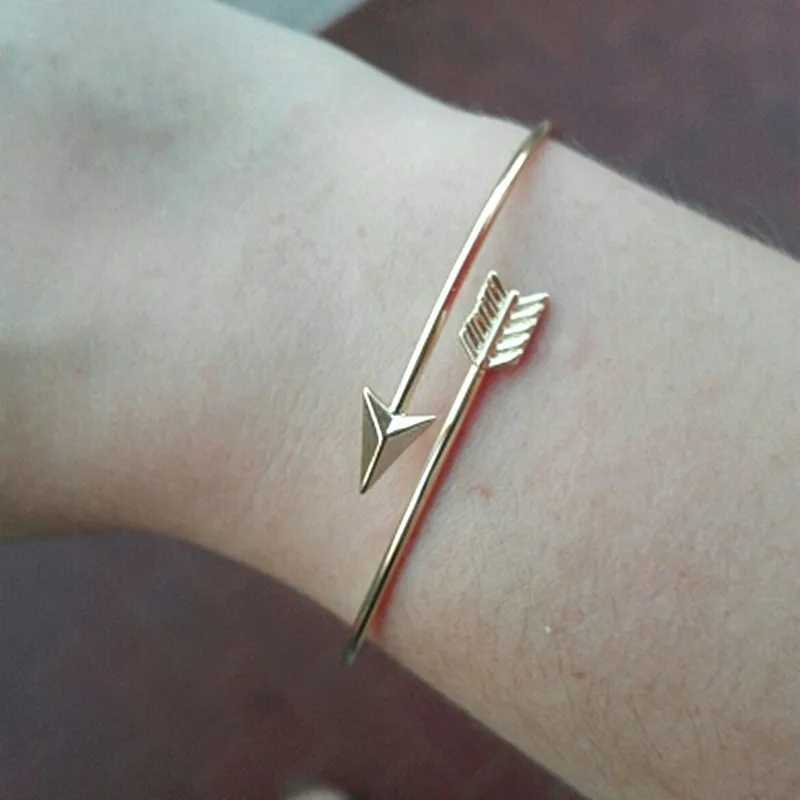 Open Cuff Punk Bracelets Bangle Fashion Jewelry For Wen Men pseras woman beat Leaf Arrow Triangle Bracelet HOT X250129