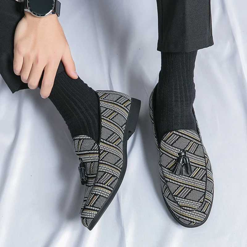 Fi Men Loafers Slip Tassel Casual Dress Driving Shoes Classic Comfy Original Boat Shoes Luxury Designer Flat Shoes 2024XJ250118