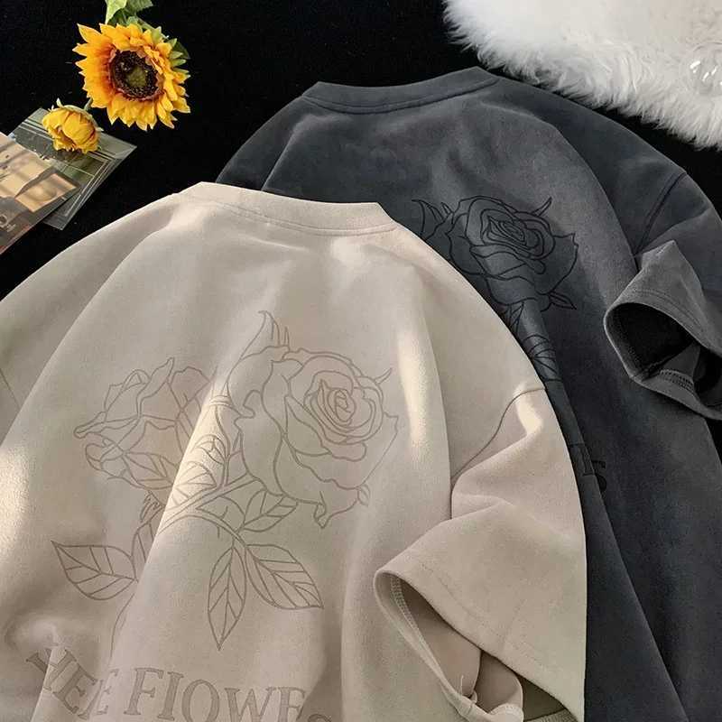 Summer Goth Flowers Design Printed Tshirts For Men Y2K Vintage Short Sleeve T-shirts Hip Hop Fashion Streetwear Cotton Tee Shirt W250117