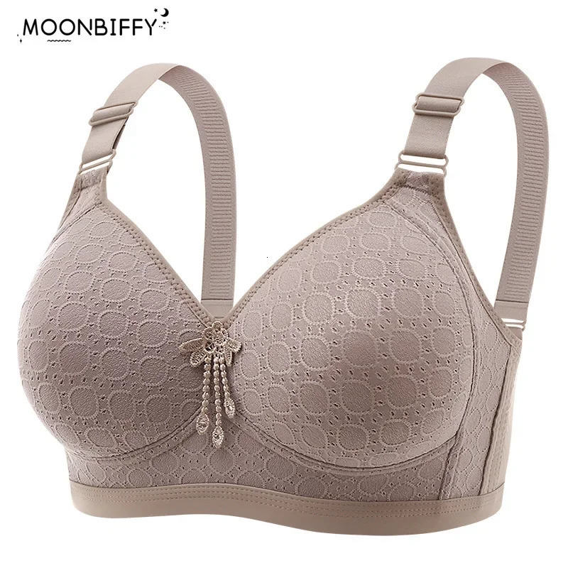 Large Size No Steel Ring Comfortable Womens Bra Sweatabsorbing Top Sexy Thin Mold Cup Soft Bras for Women For 250122