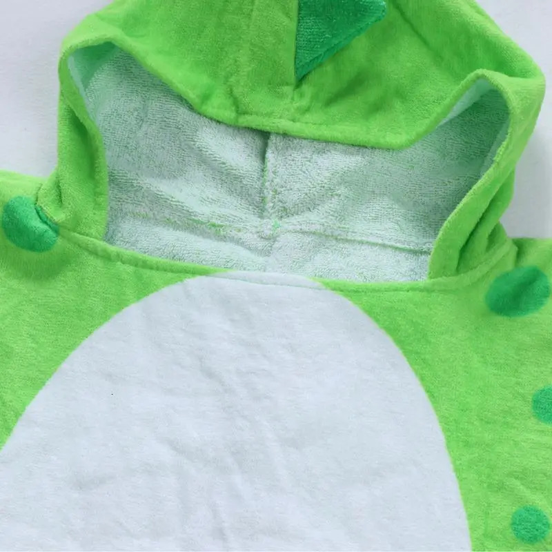 Hooded With Paw Dinosaur Ponchos Hooded Childrens Bath Towel Kids BeachTowel Infant Bathrobe 250120