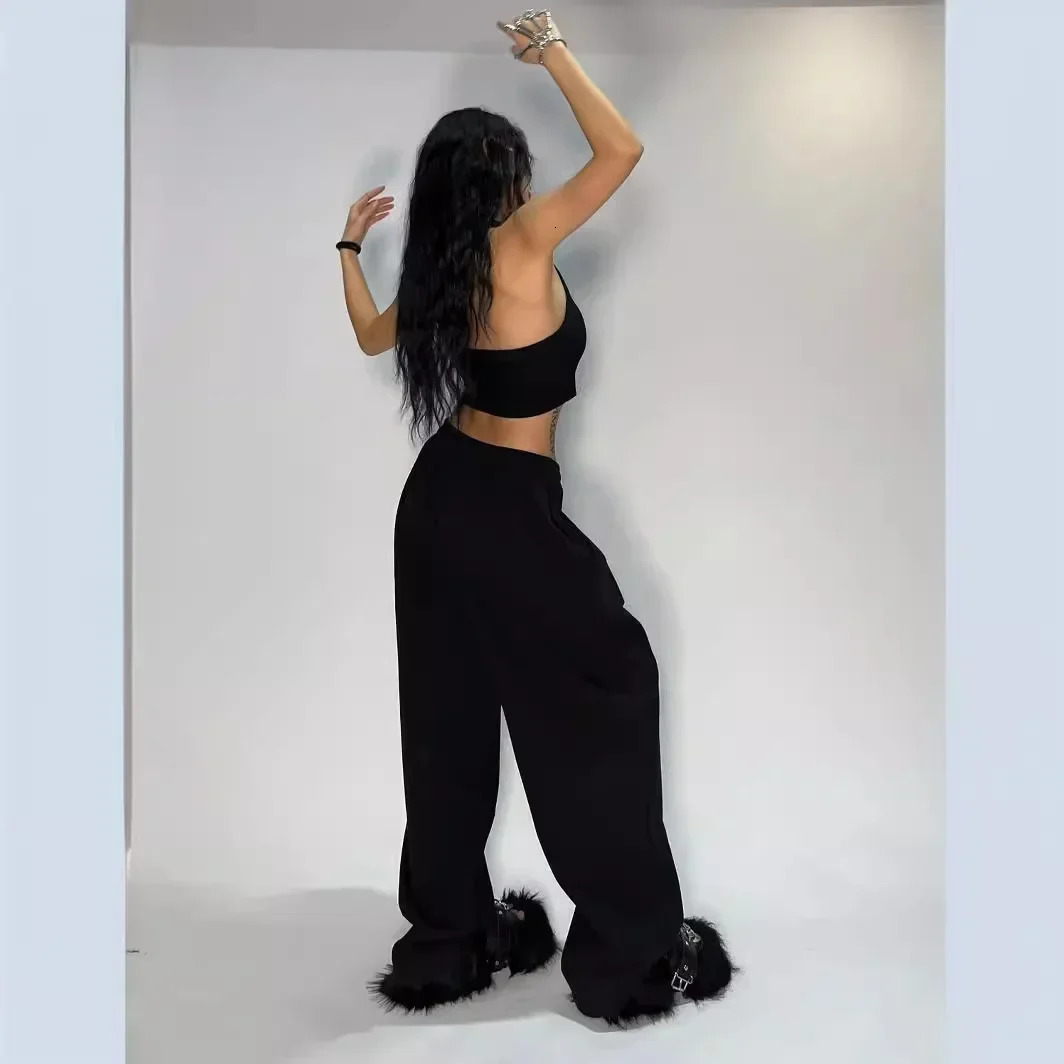 Casual and Comfy Grey Sweatpants for Women with Starchy Waist Loose Fit Parachute Pants 250108