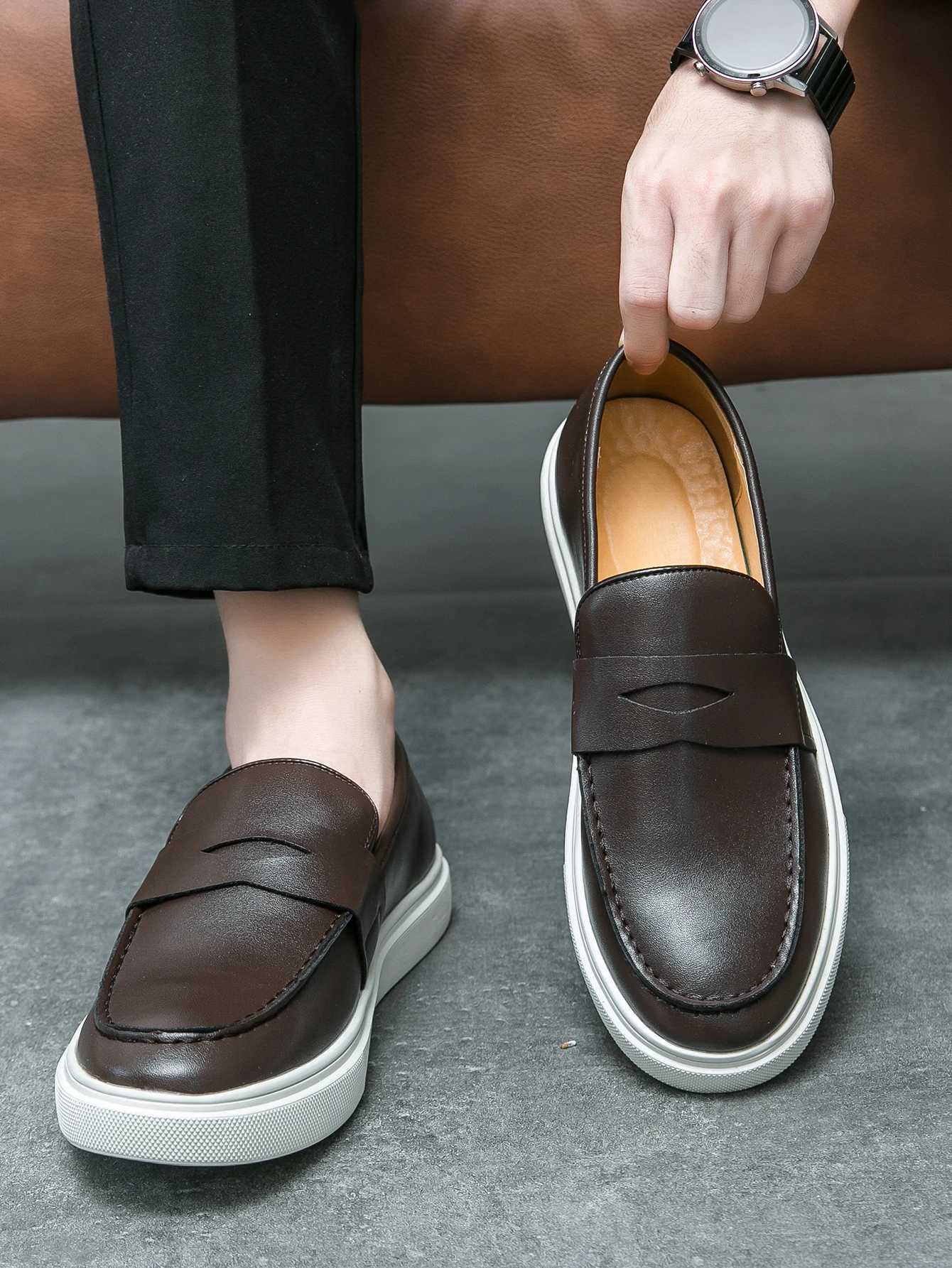 Casual Leather Social Shoes For Men High Quality Shoes Male Slip Loafers Flat Boat Mens Office Shoes Men 2025XJ250118