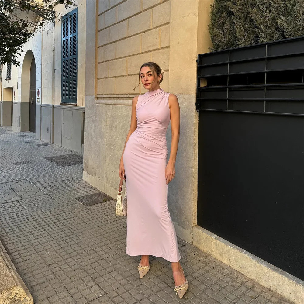 European And American Style 2024 Spring And Summer Womens Fashionable Temperament Solid Color Pleated Decorative Dress 250121