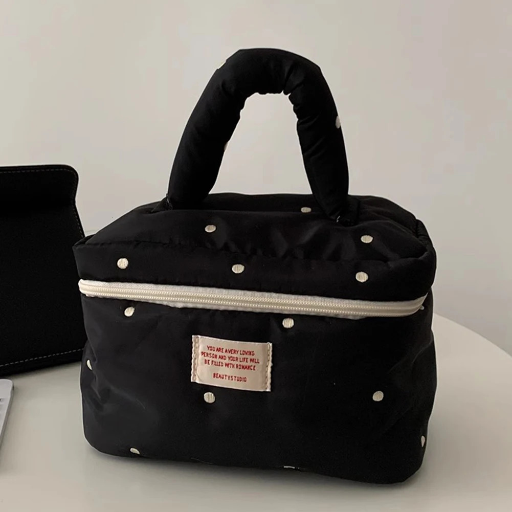 Quilted Cotton Travel Cosmetic Bag Large Capacity Dots Cosmetic Pouch Zipper with Top Handle for Outing Working and Business250114