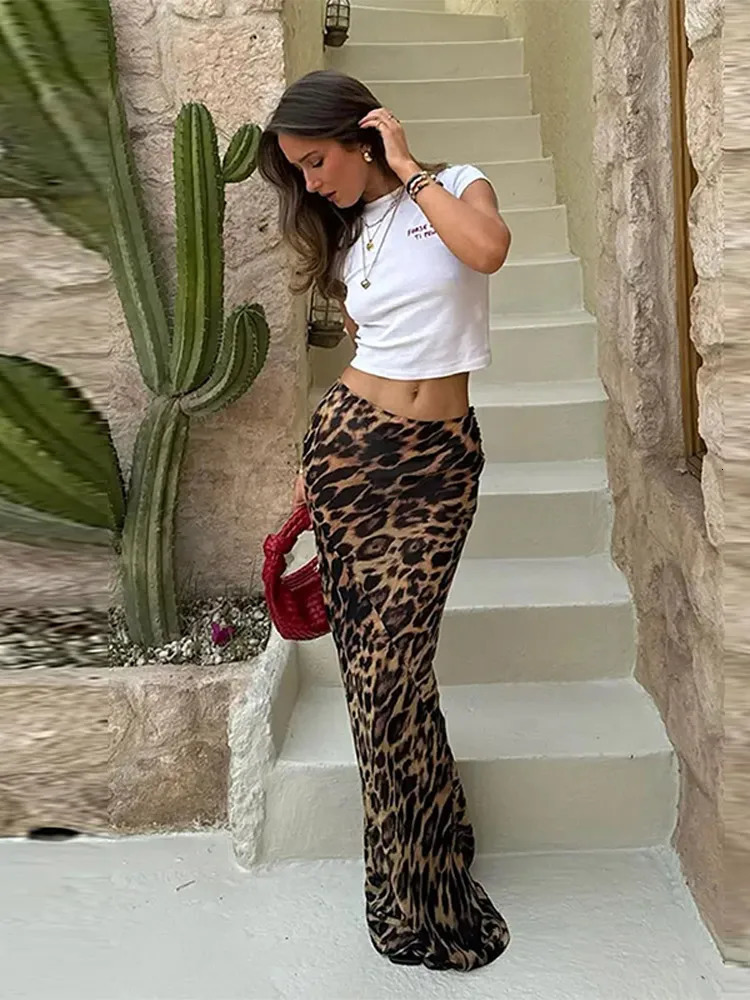 Fashion Leopard Print Long Skirt For Women Sexy Slim Fit High Waist Hip Package Skirts Spring Vintage Female Streetwear 250117