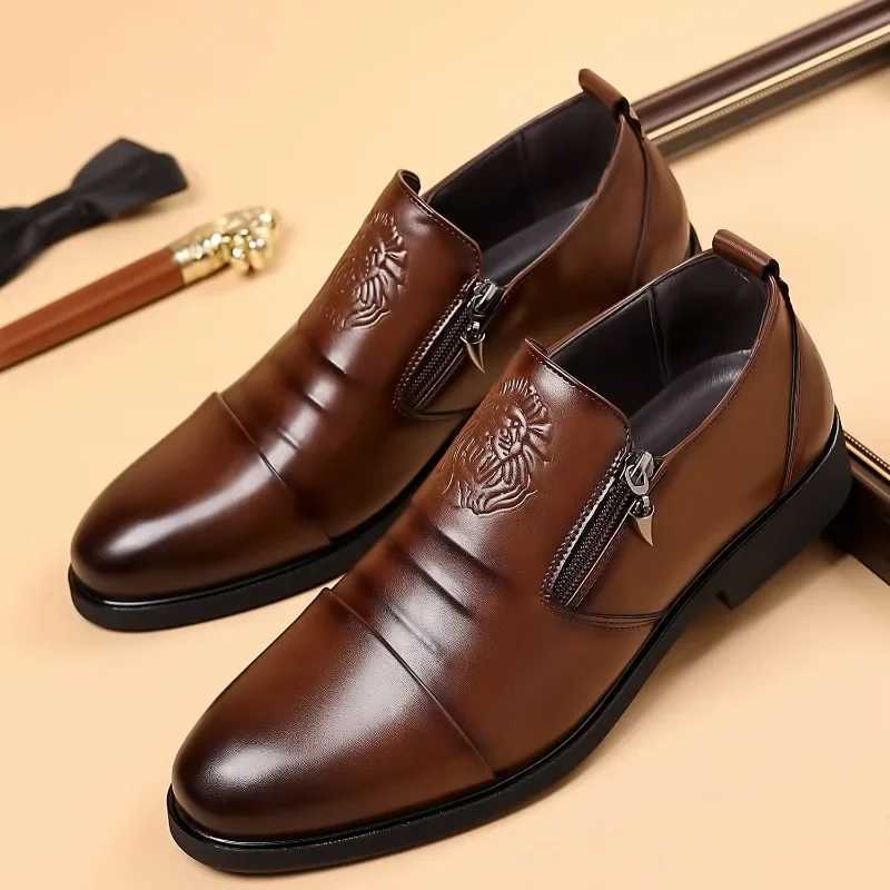 Luxury Men Li Head Zipper Men Dress Shoes Office Business Loafers High Quality Men Party Wedding Shoes New StyleXJ250118