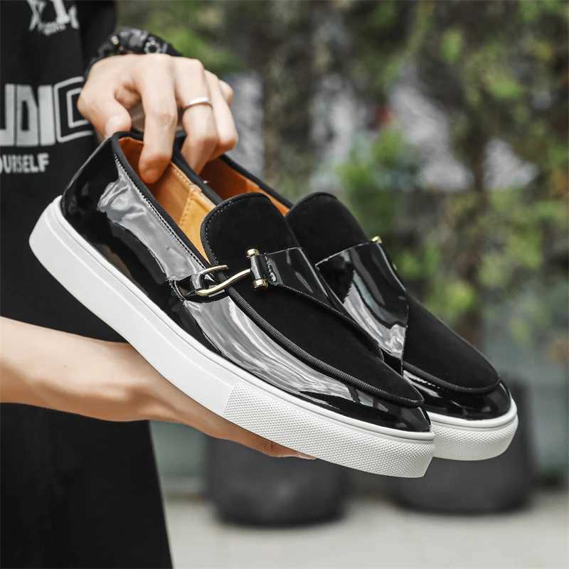 Hight Quality Casual White Leather Shoes For Men New Platform Walking White Sneakers Male British Style Loafers Yuppie Men 2025XJ250118