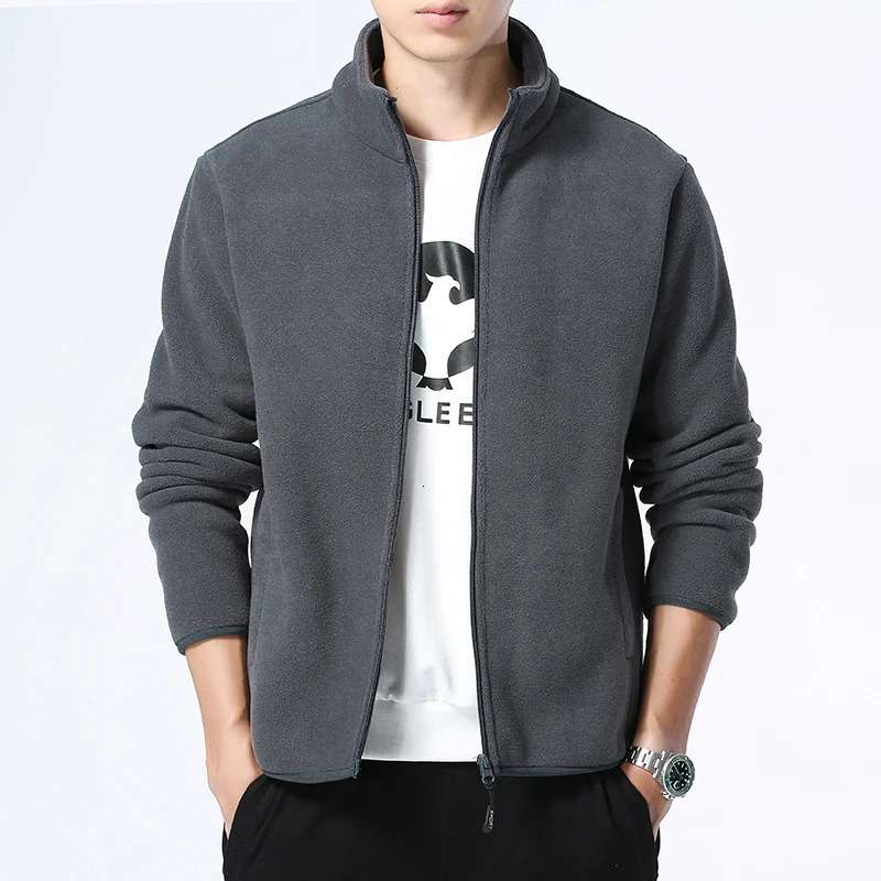 Winter fleece hiking jacket windbreaker for men Sportswear Wool lining thickened warm mens coat plus size overcoat 250117