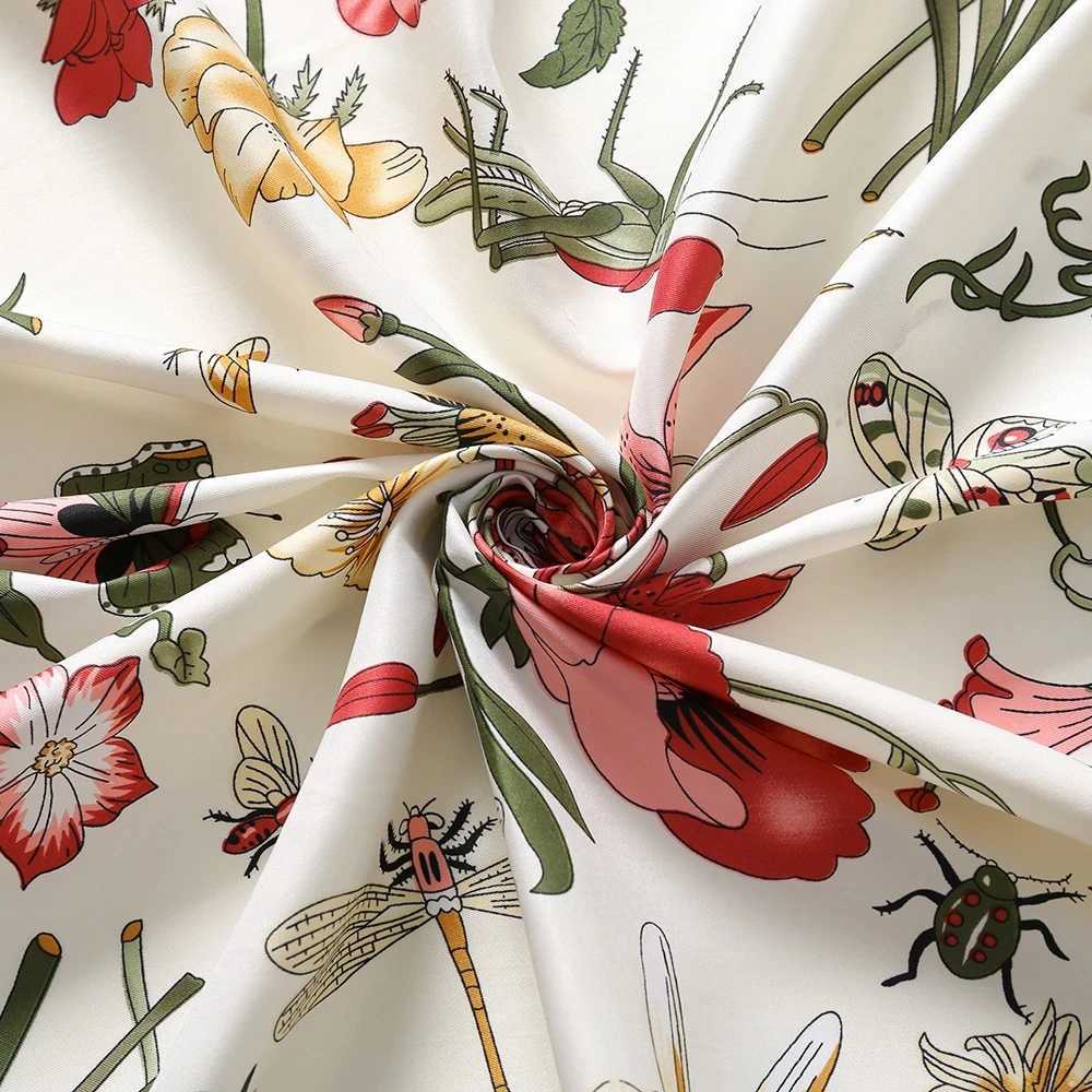 130cm % Twill Silk Scarves Luxury Floral Square Scarf Women Brand Hijab Scarf Shl Design Bandana Foulard For La W250118