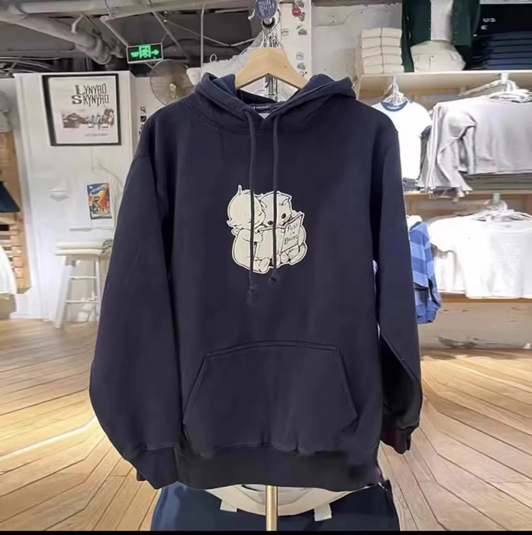 Autumn and Winter Niche Trend Casual Longsleeved Hoodie Cotton Womens Mens Fashion Printed Wear 250122