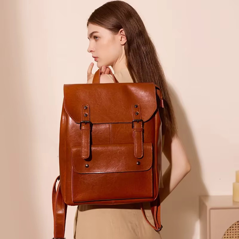 Women's Genuine Leather British Style Retro Fashion Backpacks Wearable Cowhide Computer Backpack 14 Inch Large Capacity