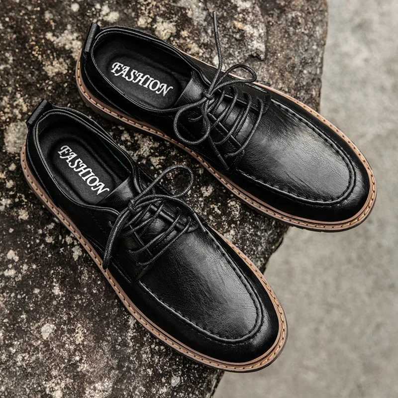 New Men Handmade Loafers Shoes Brogue Casual Shoes Men Genuine Leather Shoes Cargo Work Boots Business Casual SneakersXJ250118