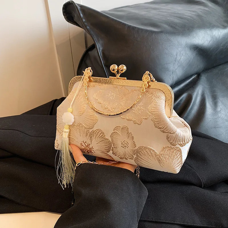 Chinese Style Embroidered Shoulder Bag Elegant Handbag Retro Small Square Wedding Party Women Evening Clutch 250118